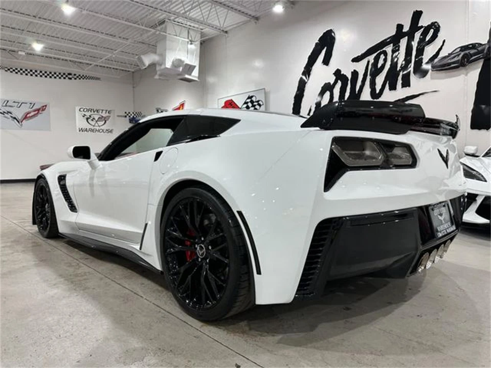2015 Chevrolet Corvette C7 - Image 4 of 30