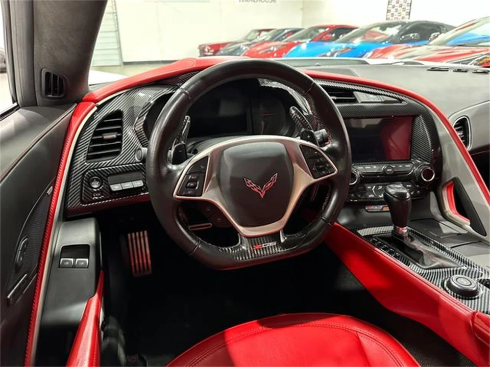 2015 Chevrolet Corvette C7 - Image 7 of 30