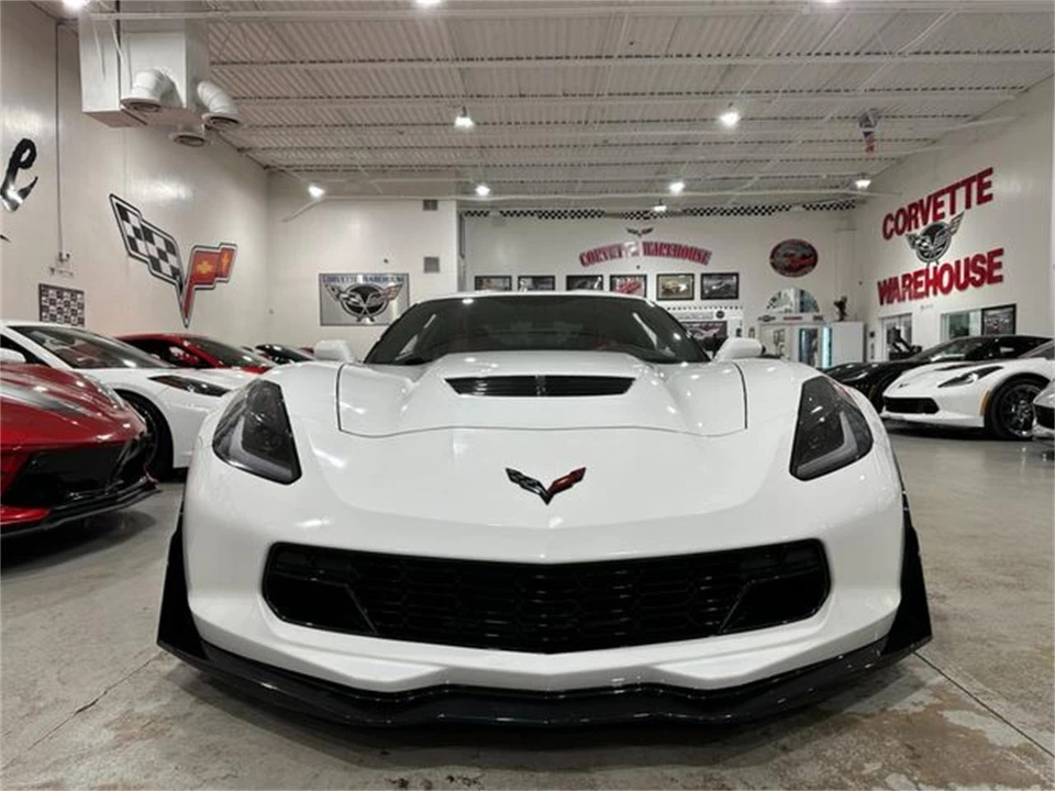 2015 Chevrolet Corvette C7 - Image 19 of 30
