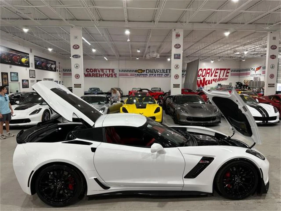 2015 Chevrolet Corvette C7 - Image 20 of 30