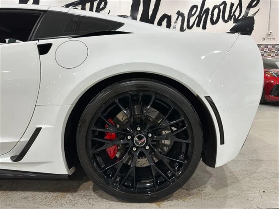 2015 Chevrolet Corvette C7 - Image 23 of 30