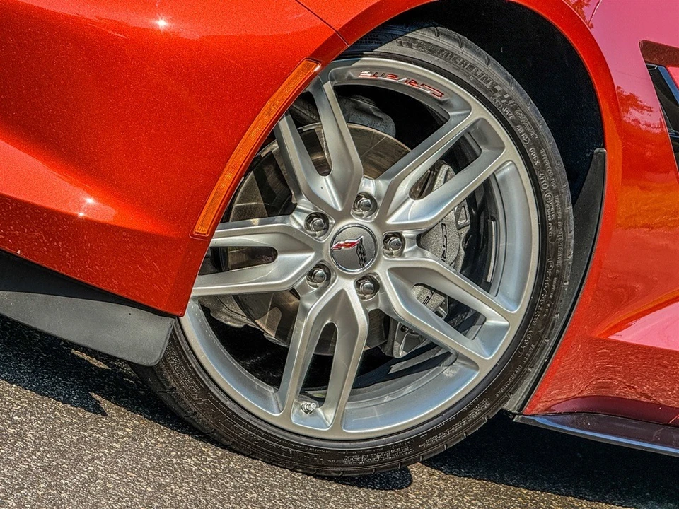2015 Chevrolet Corvette C7 - Image 8 of 31
