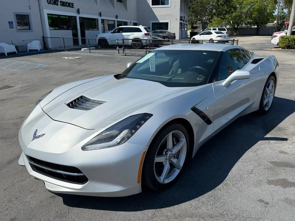 2015 Chevrolet Corvette C7 - Image 9 of 17