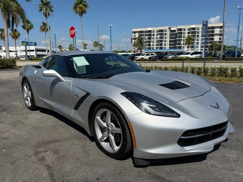 2015 Chevrolet Corvette C7 - Image 2 of 20