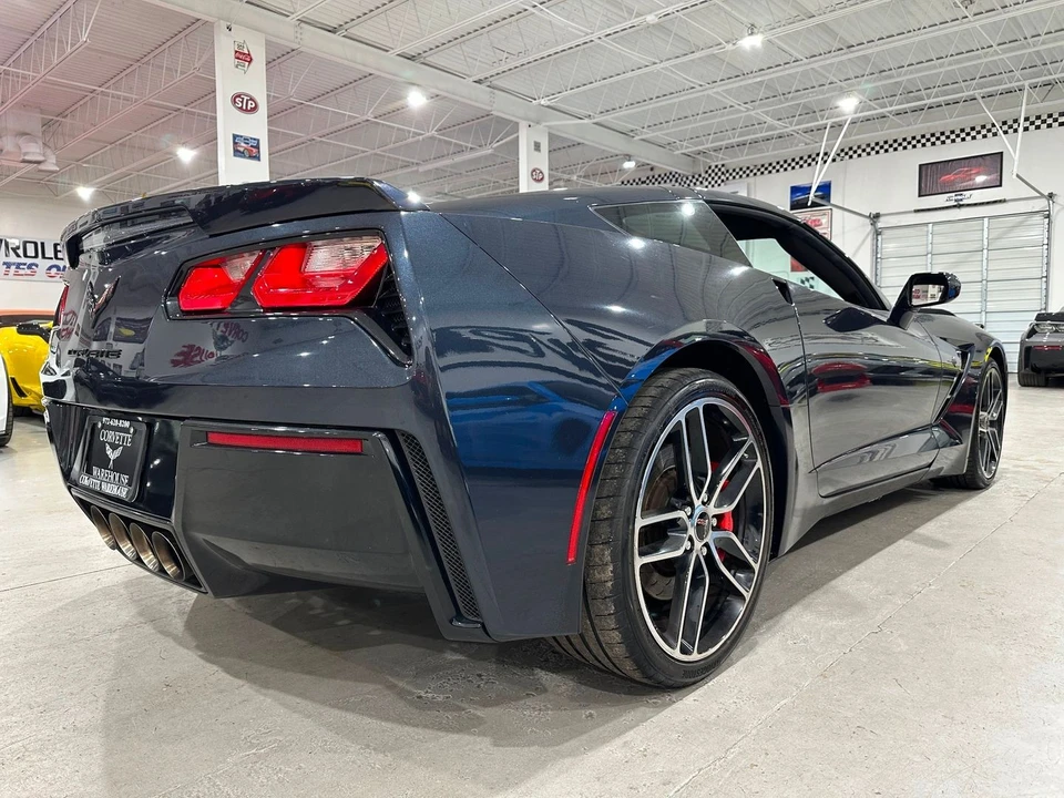 2015 Chevrolet Corvette C7 - Image 2 of 21