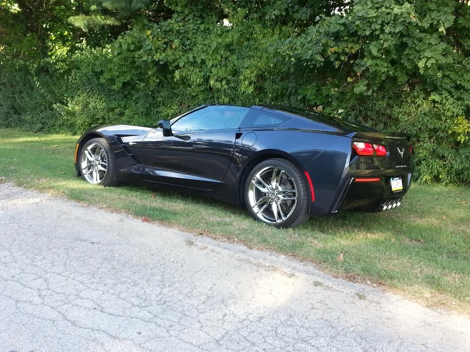 2015 Chevrolet Corvette C7 - Image 3 of 9