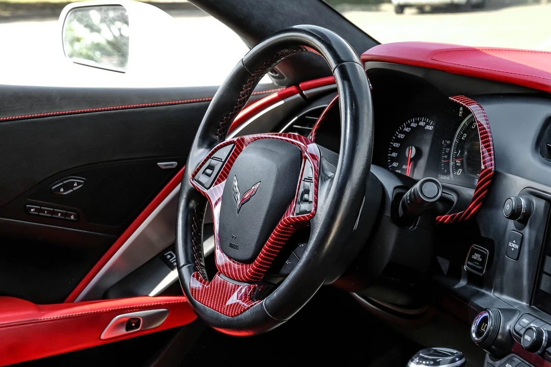 2015 Chevrolet Corvette C7 - Image 16 of 31