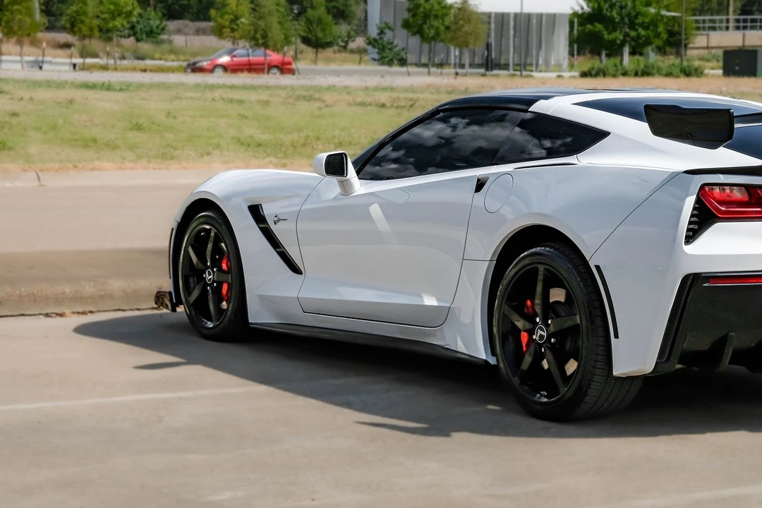 2015 Chevrolet Corvette C7 - Image 13 of 31