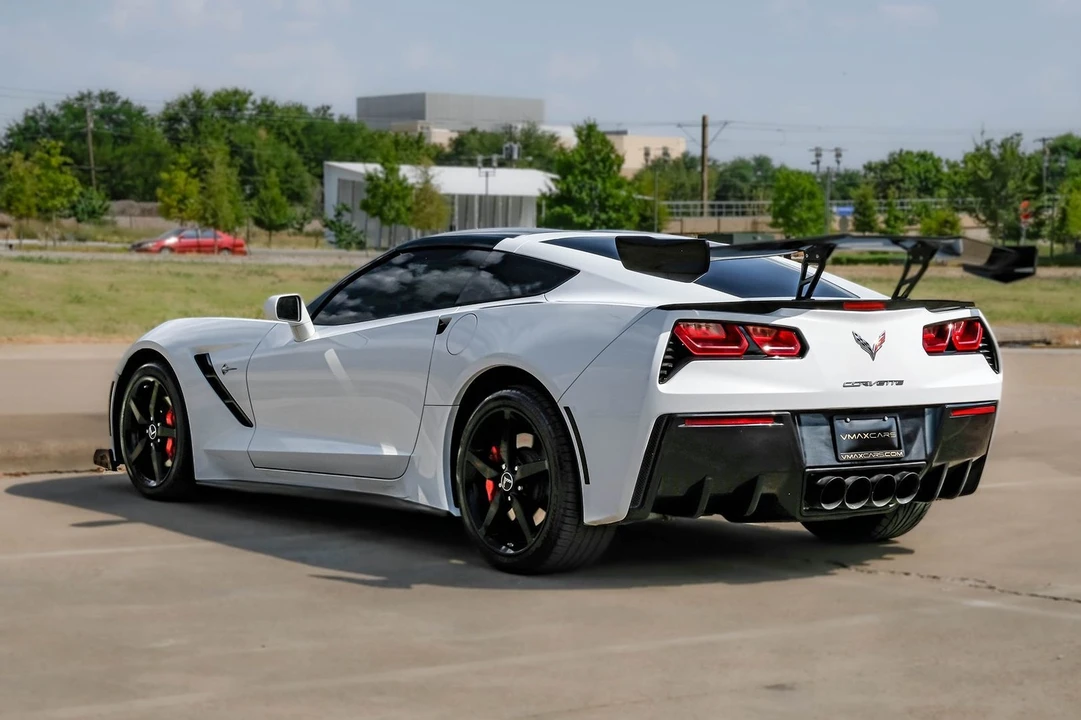2015 Chevrolet Corvette C7 - Image 12 of 31
