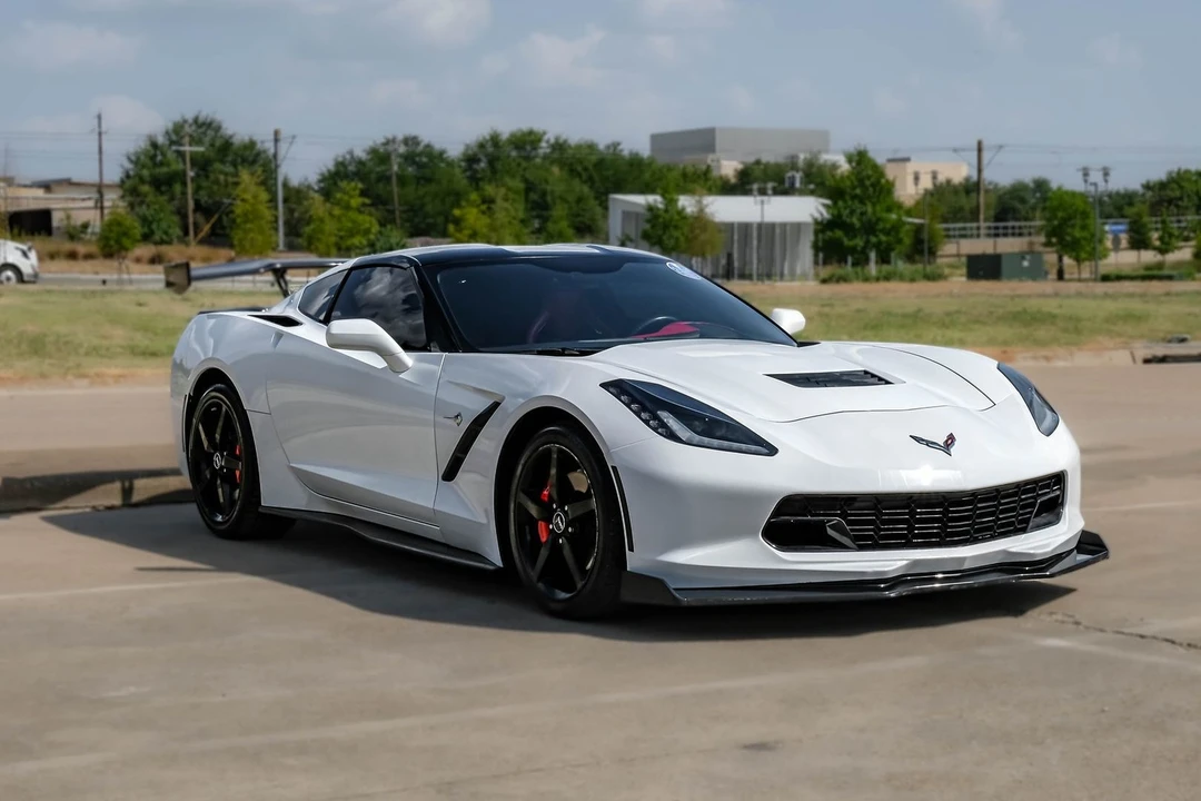 2015 Chevrolet Corvette C7 - Image 9 of 31