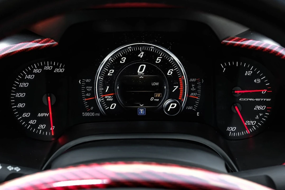 2015 Chevrolet Corvette C7 - Image 19 of 31