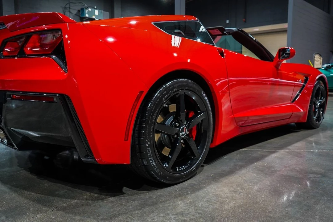 2015 Chevrolet Corvette C7 - Image 18 of 21