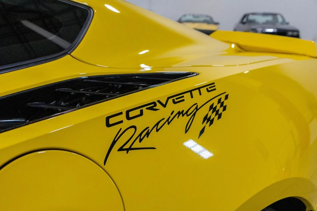 2015 Chevrolet Corvette C7 - Image 30 of 31