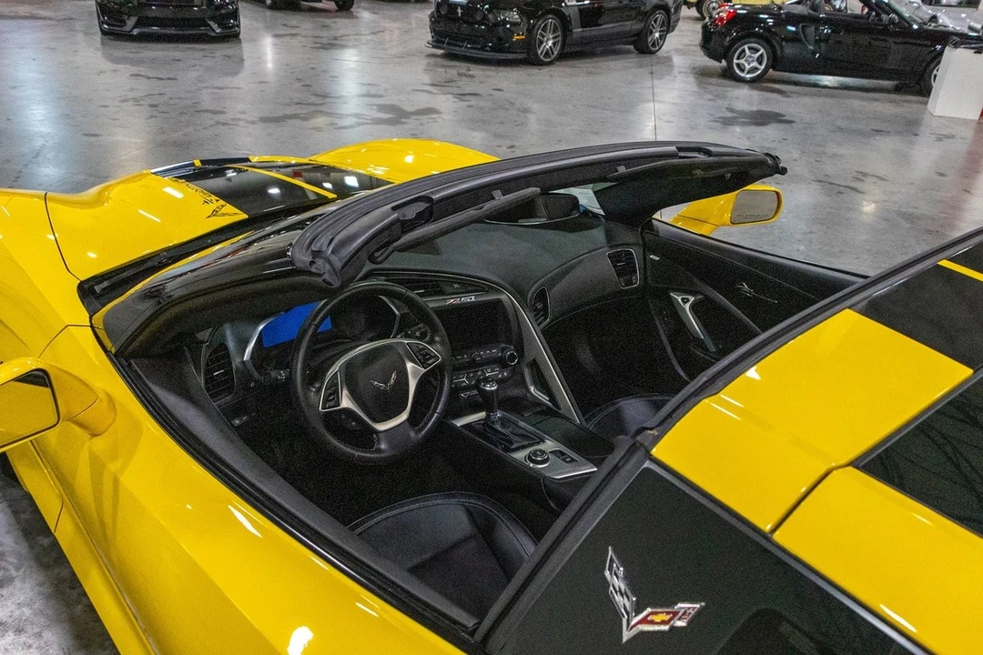 2015 Chevrolet Corvette C7 - Image 19 of 31