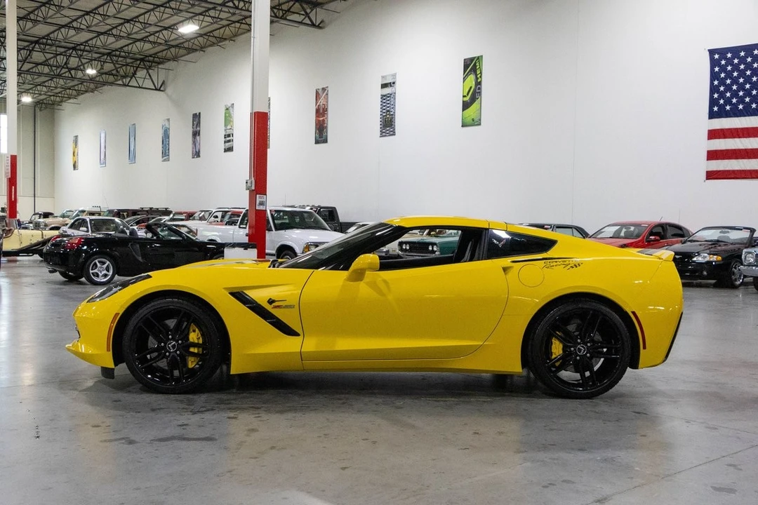 2015 Chevrolet Corvette C7 - Image 3 of 31