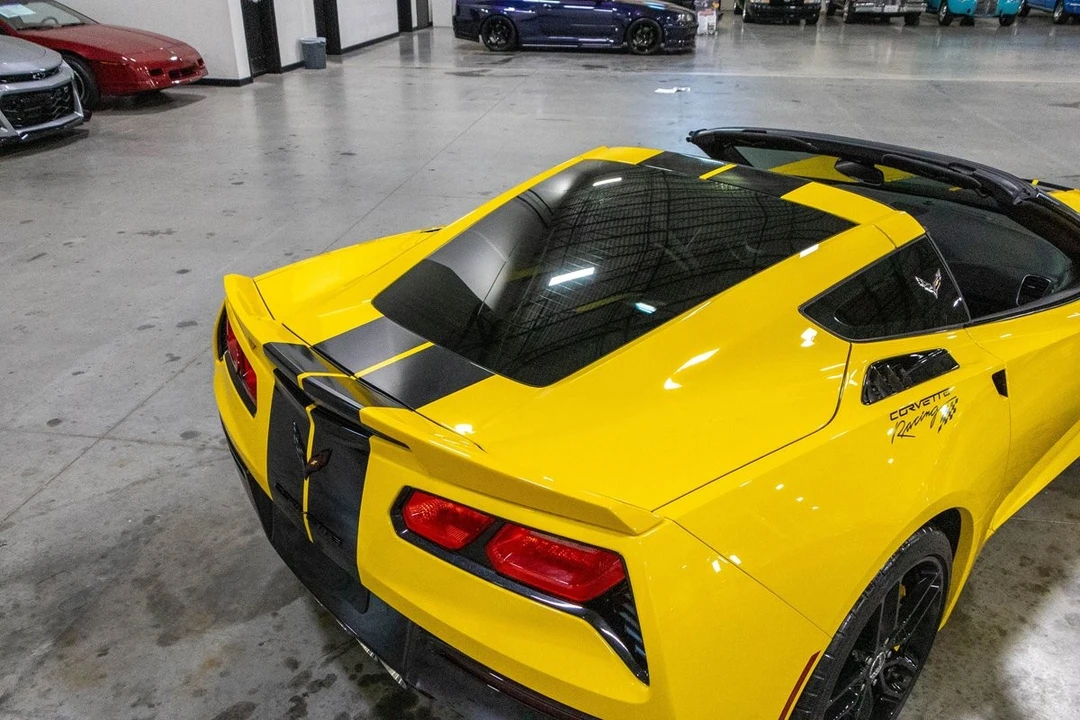 2015 Chevrolet Corvette C7 - Image 25 of 31
