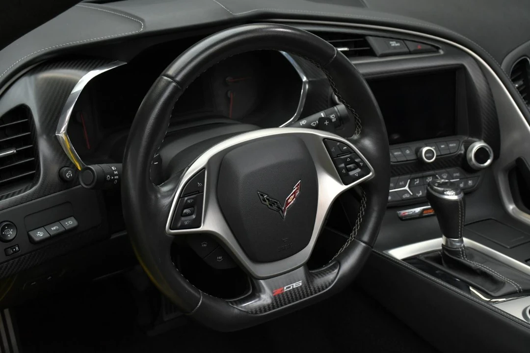 2015 Chevrolet Corvette C7 Z06 - Image 30 of 31