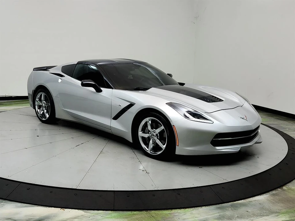 2015 Chevrolet Corvette C7 - Image 3 of 31