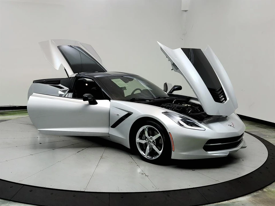 2015 Chevrolet Corvette C7 - Image 10 of 31