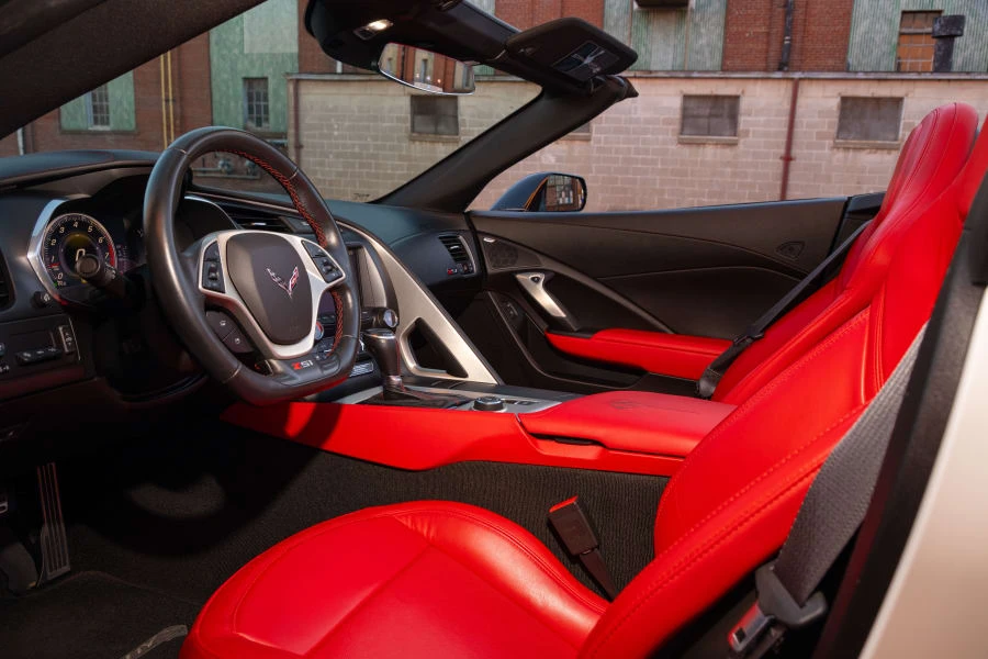 2015 Chevrolet Corvette C7 - Image 19 of 31