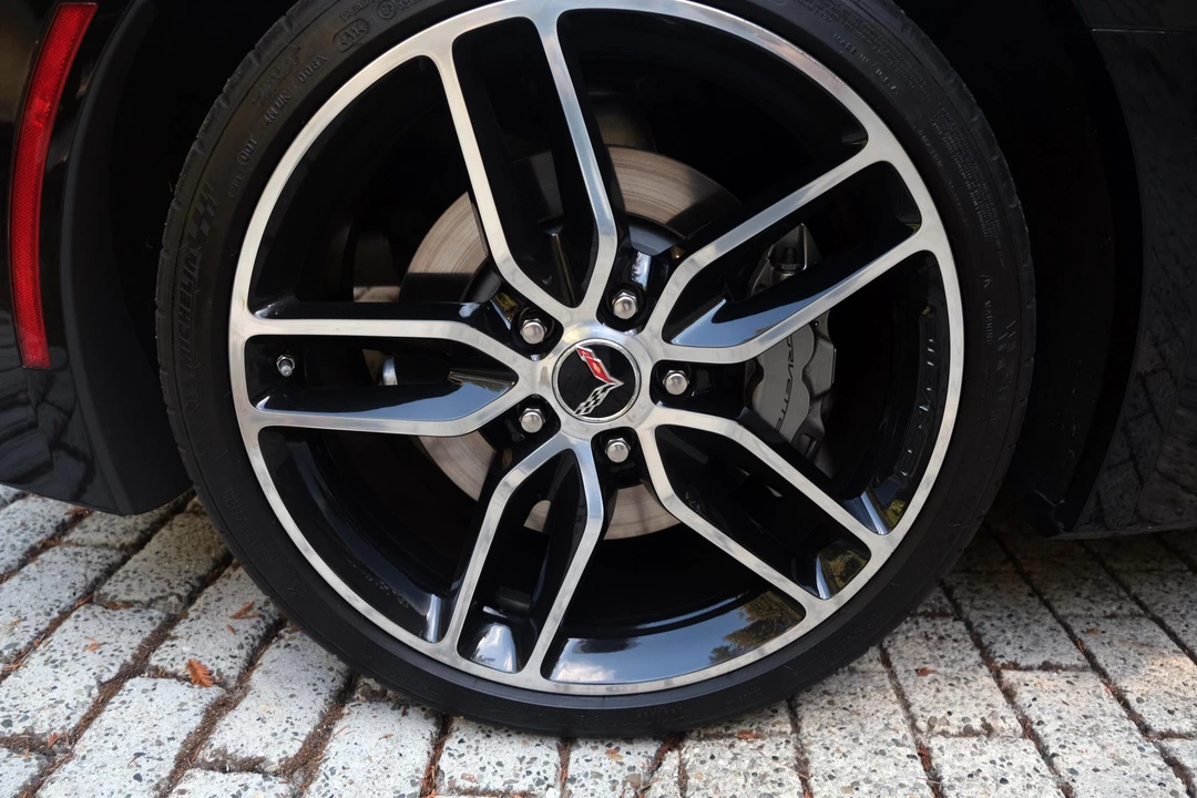 2015 Chevrolet Corvette C7 - Image 28 of 30