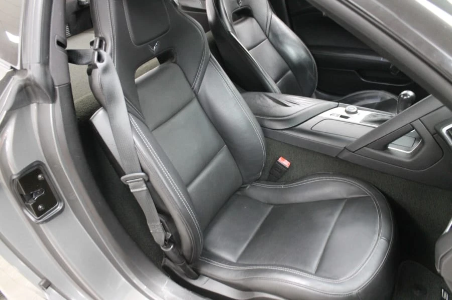 2015 Chevrolet Corvette C7 - Image 12 of 15