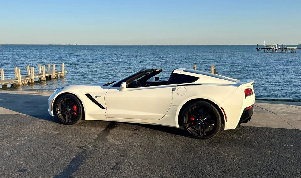 2015 Chevrolet Corvette C7 - Image 11 of 17