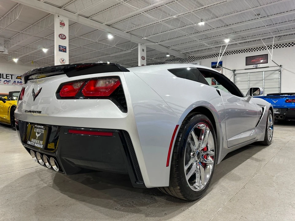 2015 Chevrolet Corvette C7 - Image 4 of 21