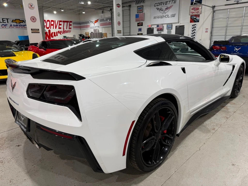 2015 Chevrolet Corvette C7 - Image 6 of 11