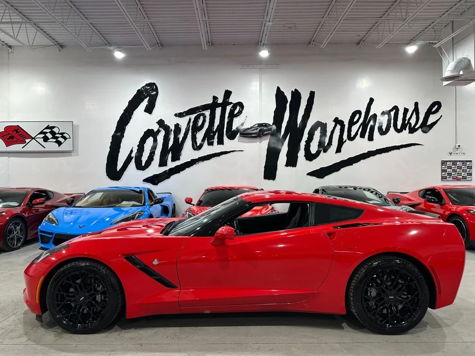 2015 Chevrolet Corvette C7 - Image 2 of 10
