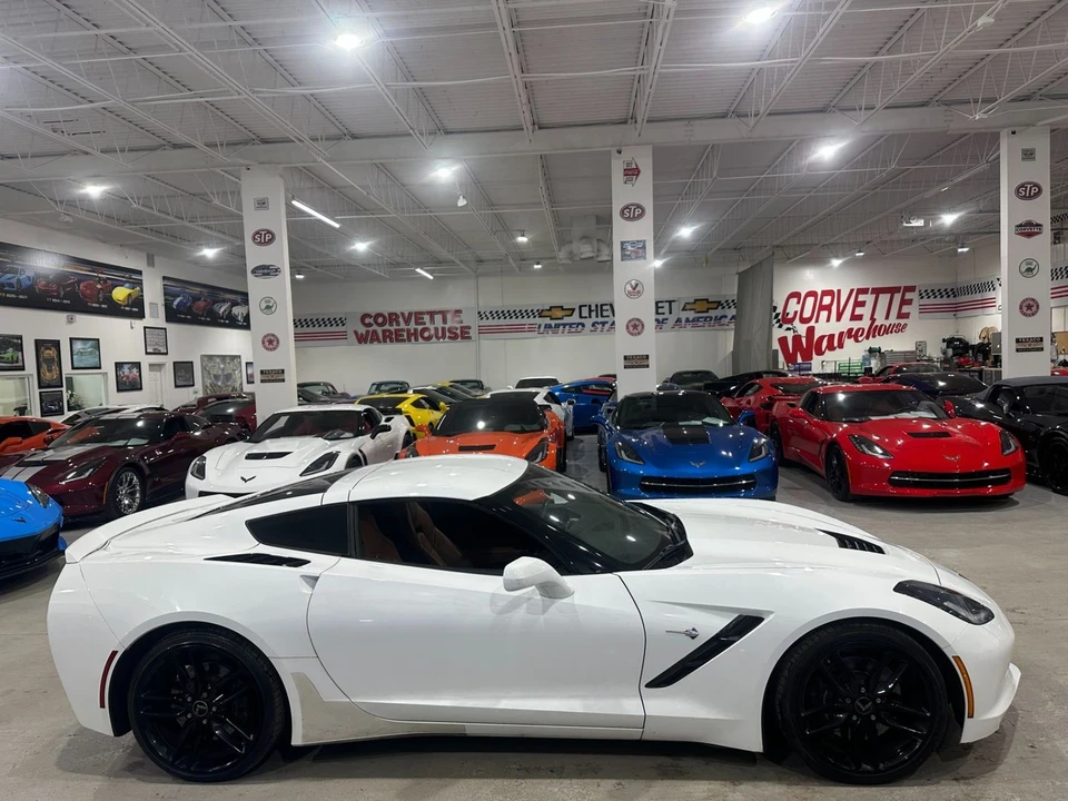 2015 Chevrolet Corvette C7 - Image 6 of 11