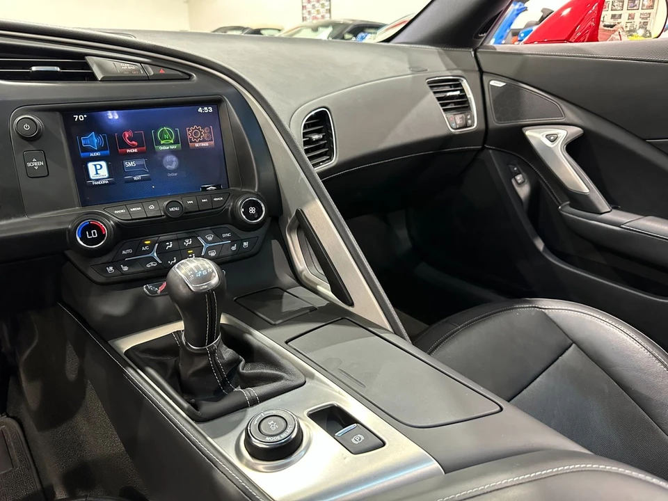 2015 Chevrolet Corvette C7 - Image 17 of 21