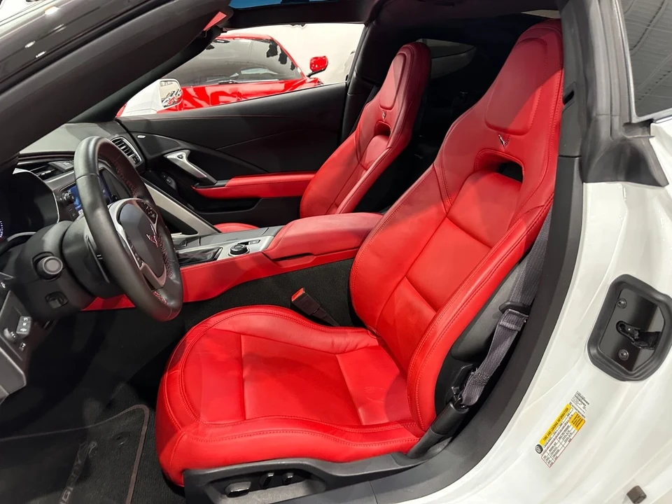 2015 Chevrolet Corvette C7 - Image 17 of 20