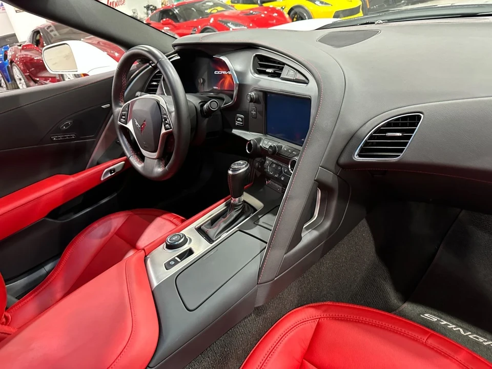 2015 Chevrolet Corvette C7 - Image 16 of 20