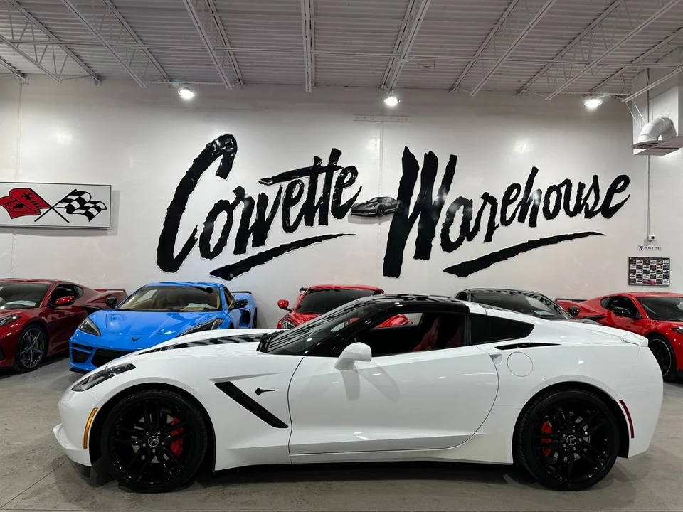 2015 Chevrolet Corvette C7 - Image 2 of 20