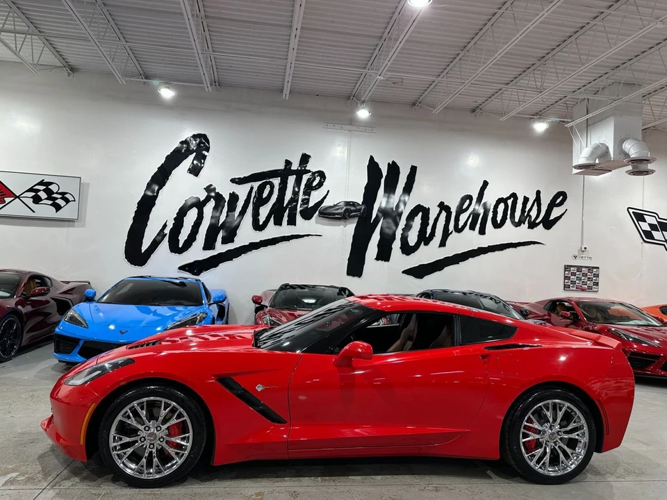 2015 Chevrolet Corvette C7 - Image 2 of 11