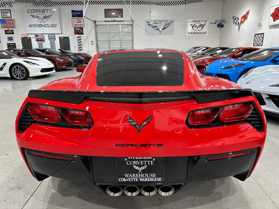 2015 Chevrolet Corvette - Image 17 of 31