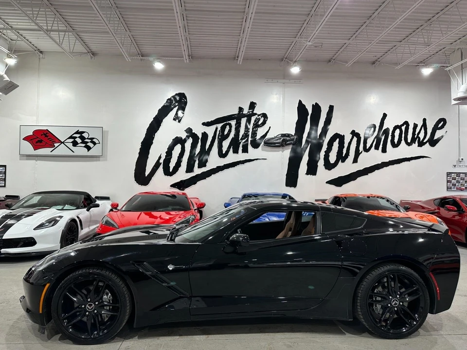 2015 Chevrolet Corvette C7 - Image 2 of 11