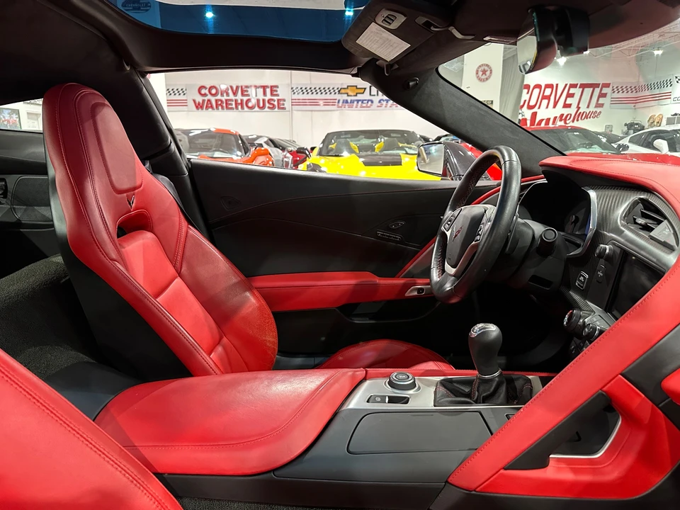 2015 Chevrolet Corvette C7 - Image 15 of 31