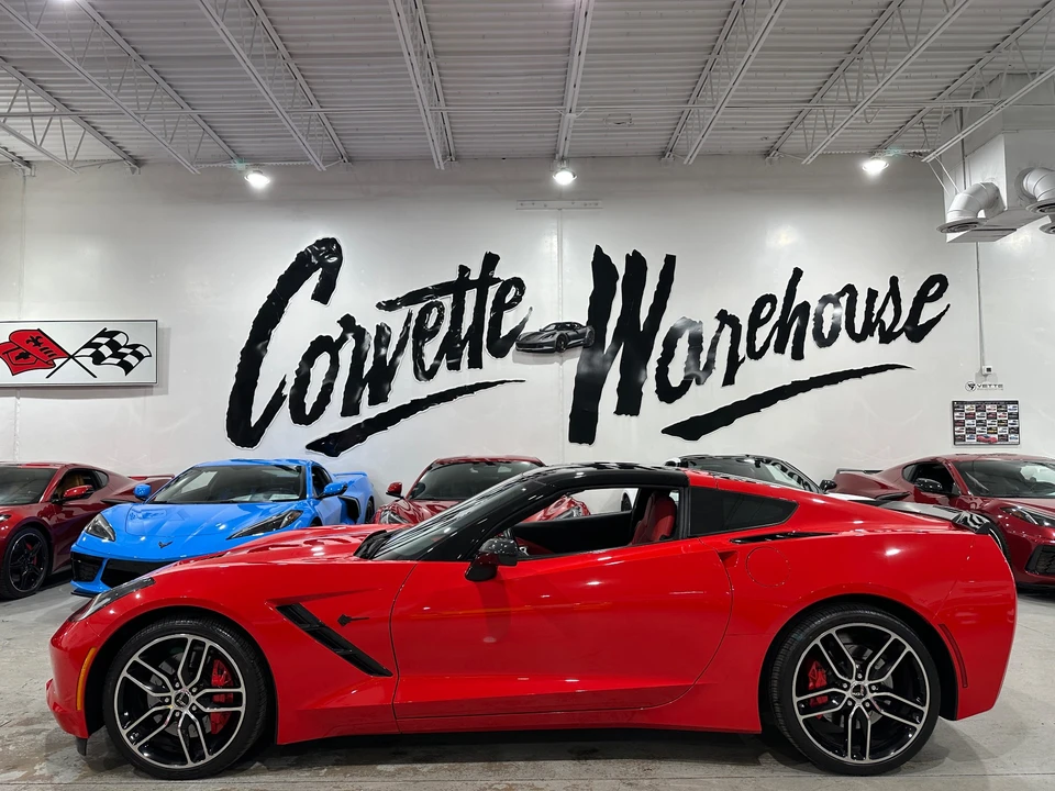 2015 Chevrolet Corvette C7 - Image 2 of 31