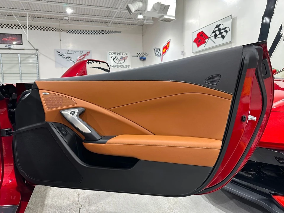 2015 Chevrolet Corvette C7 - Image 17 of 21