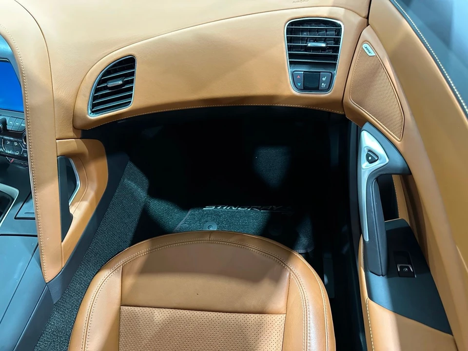 2015 Chevrolet Corvette C7 - Image 13 of 21