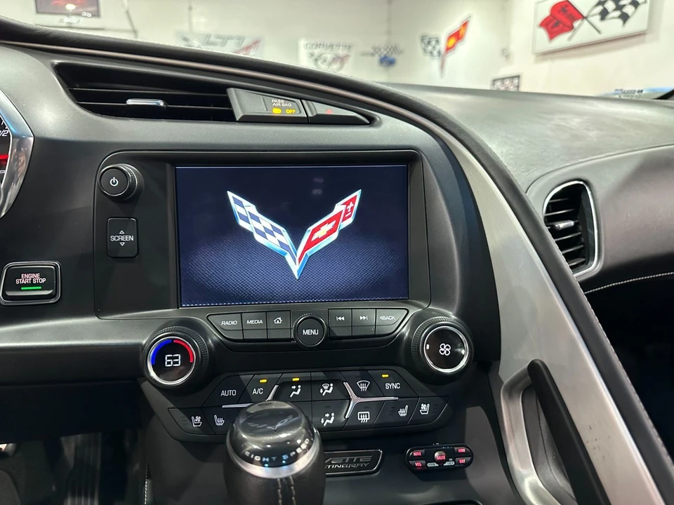 2015 Chevrolet Corvette C7 - Image 16 of 21