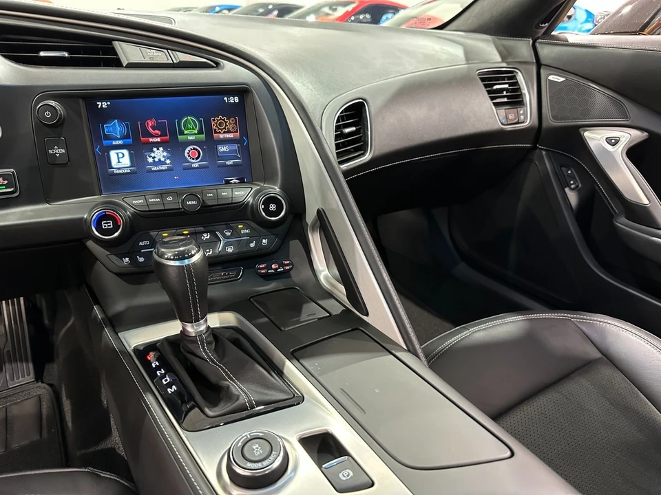 2015 Chevrolet Corvette C7 - Image 17 of 21