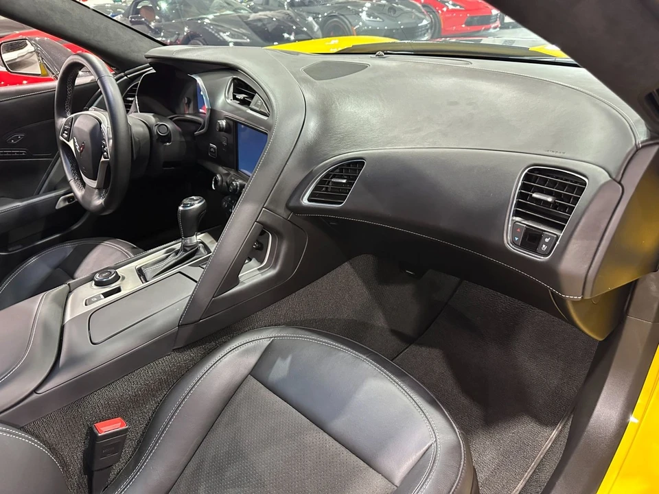 2015 Chevrolet Corvette C7 - Image 10 of 11