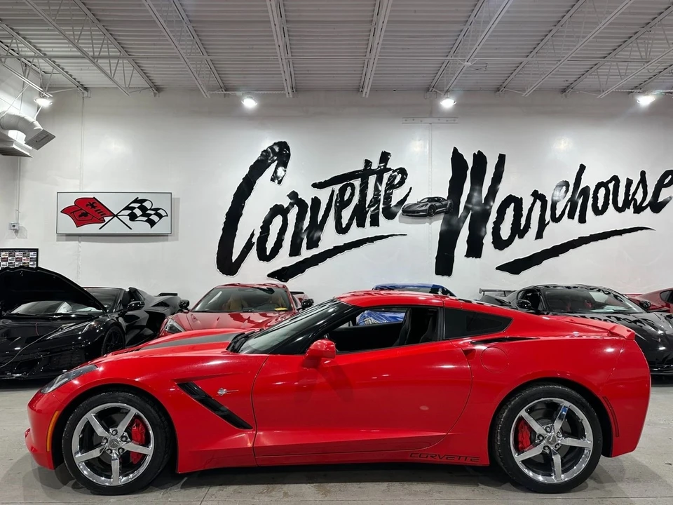 2015 Chevrolet Corvette C7 - Image 2 of 11