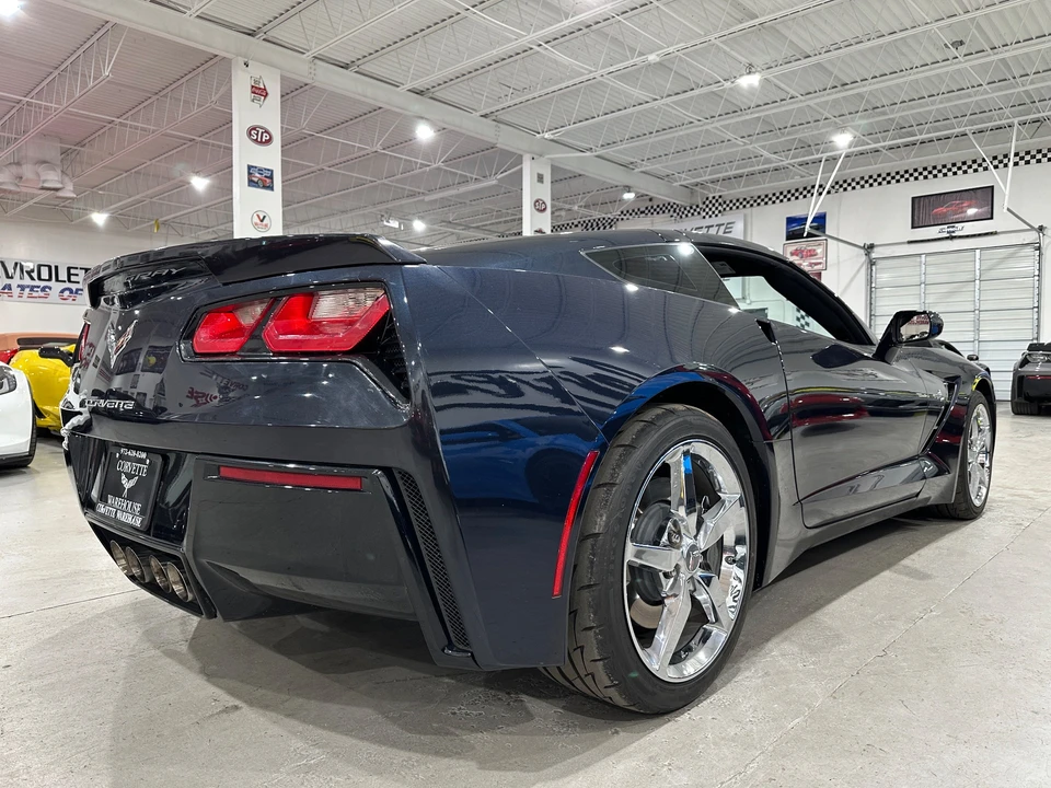 2015 Chevrolet Corvette C7 - Image 3 of 31
