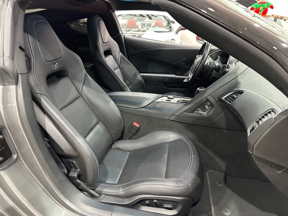 2015 Chevrolet Corvette C7 - Image 14 of 21