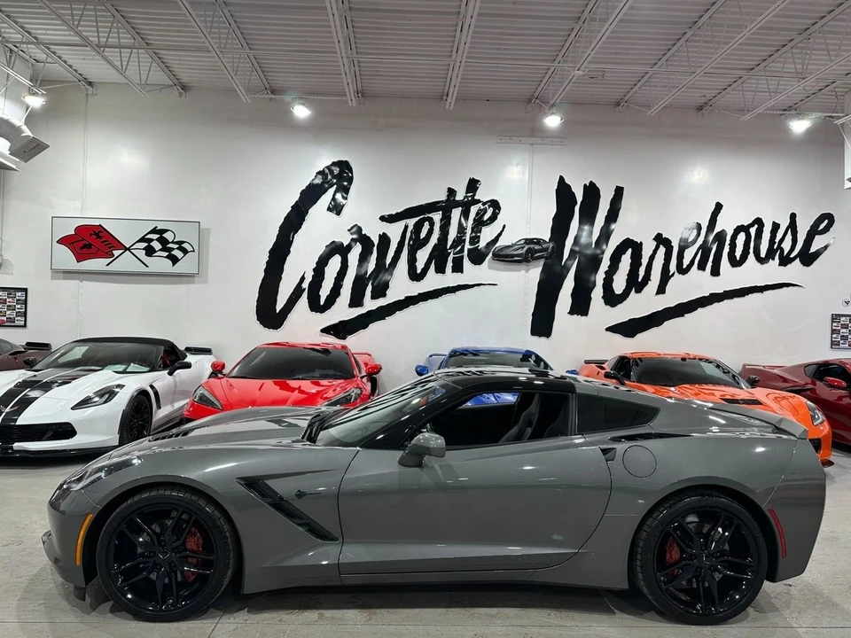 2015 Chevrolet Corvette C7 - Image 2 of 11
