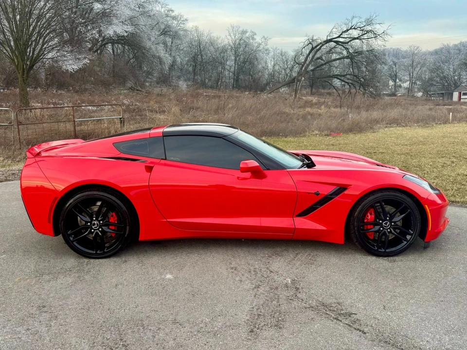 2015 Chevrolet Corvette C7 - Image 3 of 12
